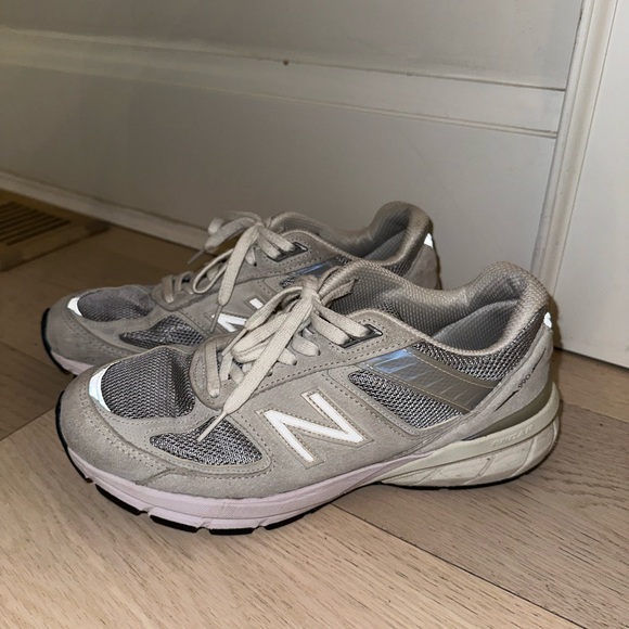 New Balance 990v5 Nimbus Cloud | Great Condition! - Picture 1 of 3